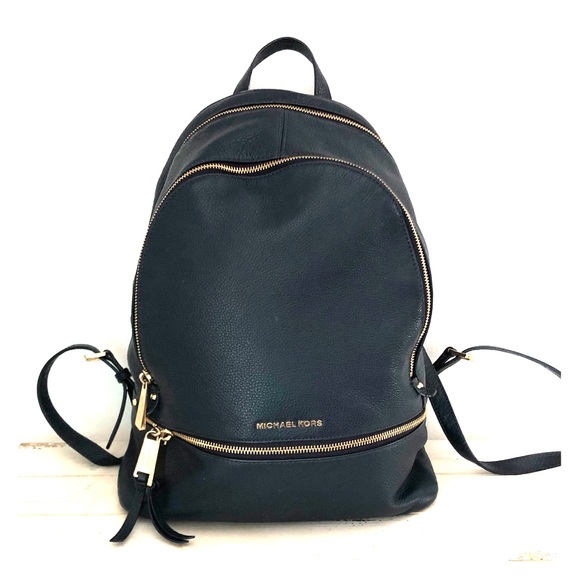 Michael Kors Rea backpack navy - Picture 1 of 8